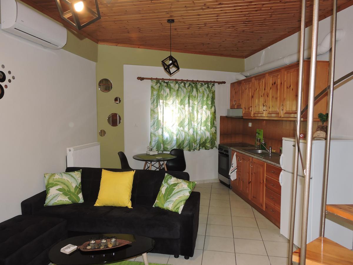 Sweet Suites Amaliada Phòng bức ảnh