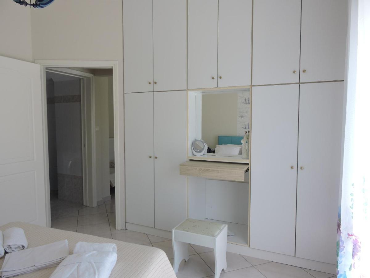Sweet Suites Amaliada Ngoại thất bức ảnh